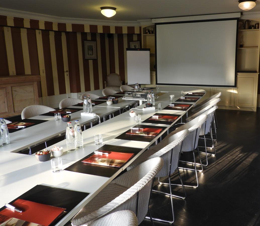 פופרינגה Hotel Recour מראה חיצוני תמונה